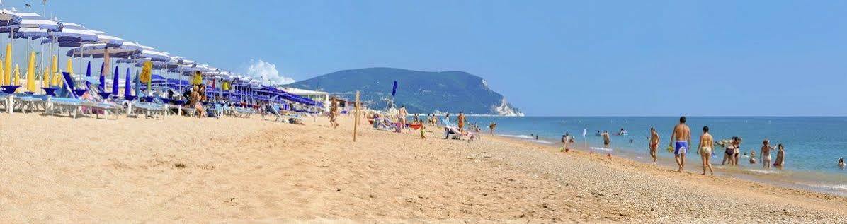 Residence I Giardini Del Conero Porto Recanati Zewnętrze zdjęcie